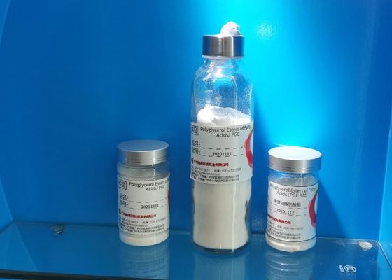 Off - Beyaz Mumlu Boncuklar Bileşik Emülgatör Köpüren Ajan W5'i Kırbaçlamak İçin